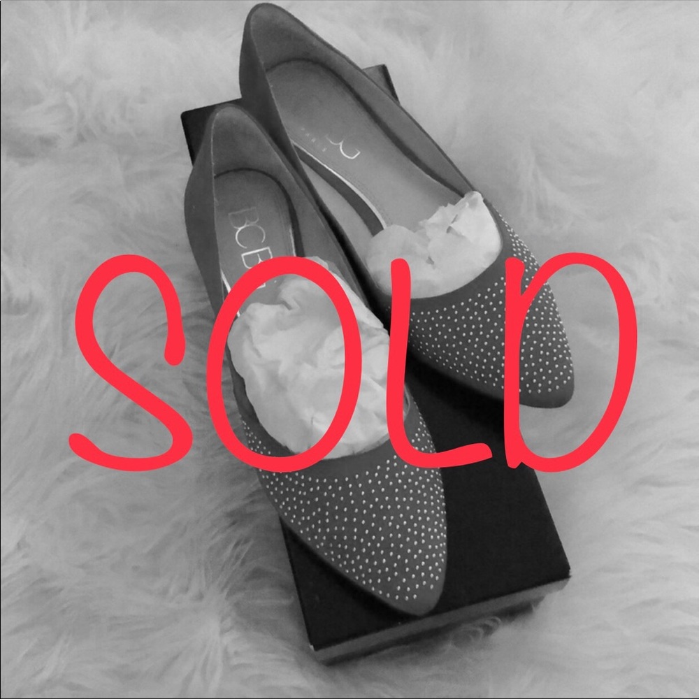 BCBG Flats Zuzux